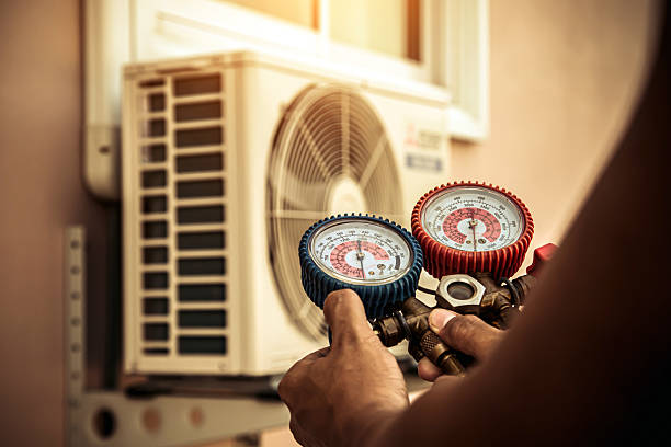 Professional Ac Repair technician working in Lawn, PA